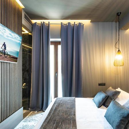 콰르투 산텔레나 Boutique Marconi B&B 외부 사진