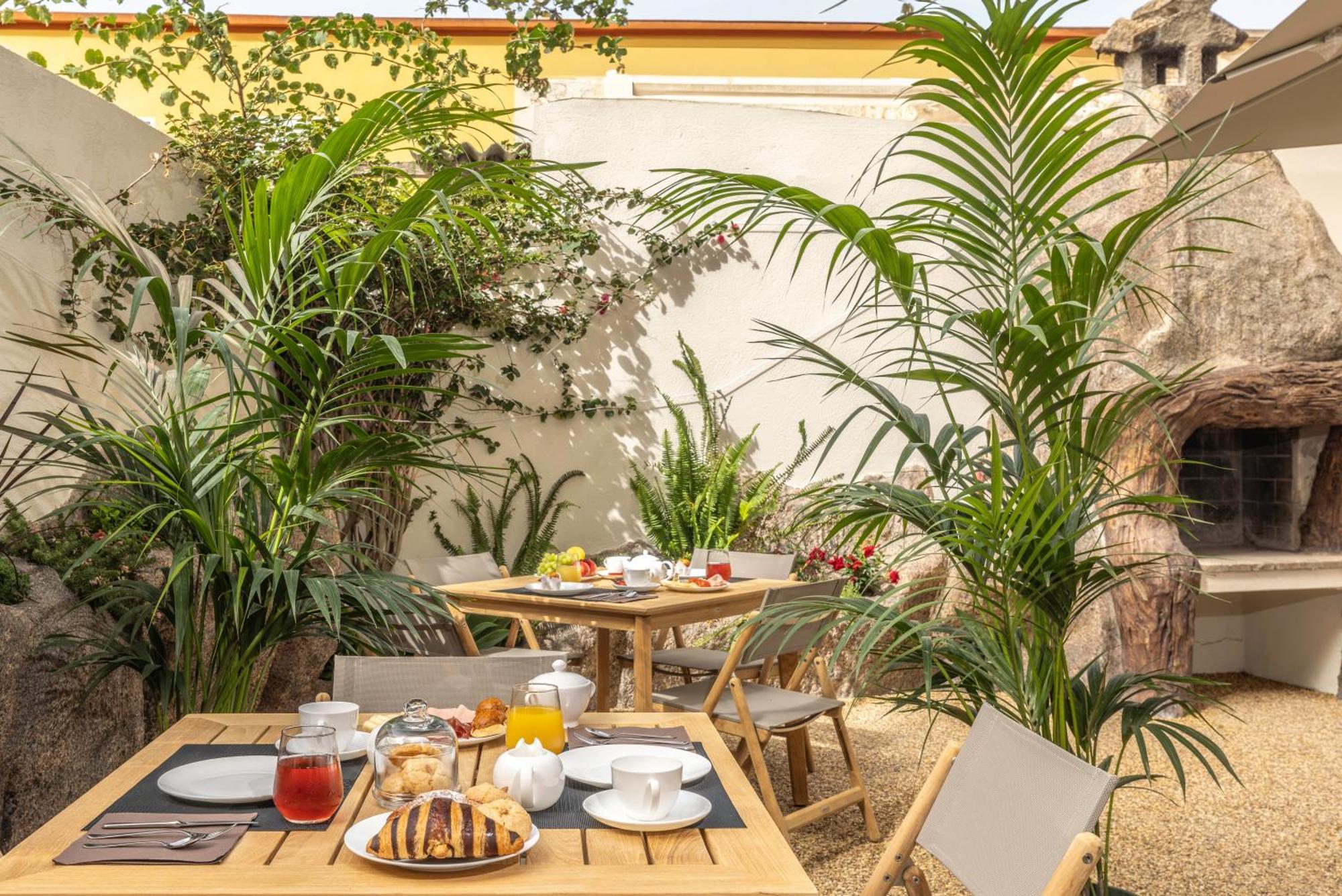 콰르투 산텔레나 Boutique Marconi B&B 외부 사진