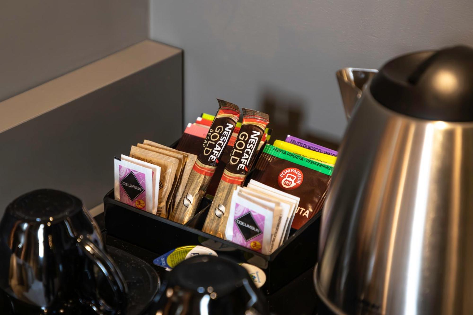 콰르투 산텔레나 Boutique Marconi B&B 외부 사진